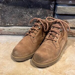 UGG Bethany Tan Suede Sherpa-Lined Lace Up Boots